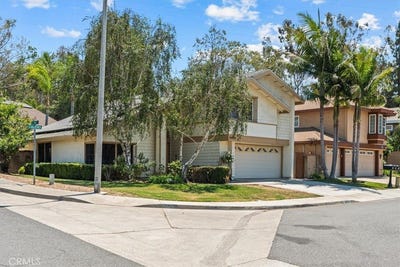 /international/us/25252-calero-avenue-laguna-hills-ca-110100966242/