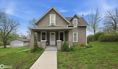 /international/us/1103-court-street-dunlap-ia-110107656241/