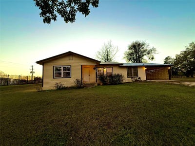 /international/us/209-county-road-310-rockdale-tx-110104029491/