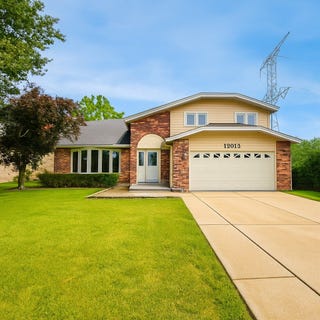 /international/us/15564-s-willow-court-homer-glen-il-110101521636/