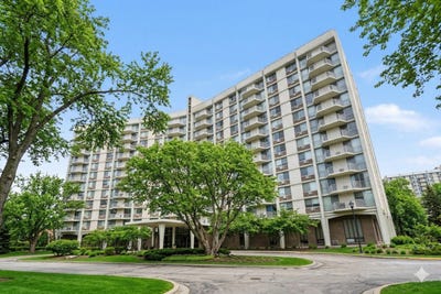 /international/us/20-n-tower-road-oak-brook-il-110108332910/