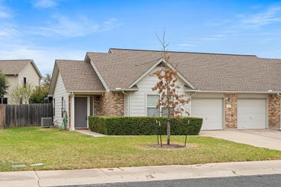 /international/us/1011-janae-ct-georgetown-tx-110106364373/