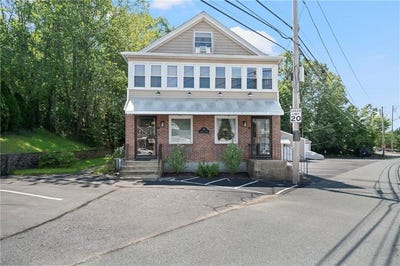 /international/us/15-thomas-street-north-providence-ri-110104241927/