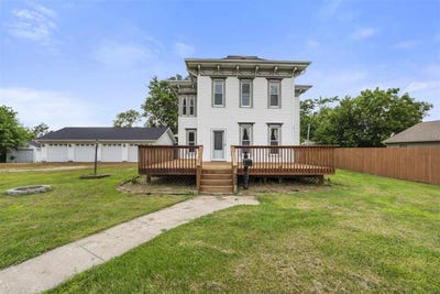 /international/us/925-reed-street-grinnell-ia-110100918260/