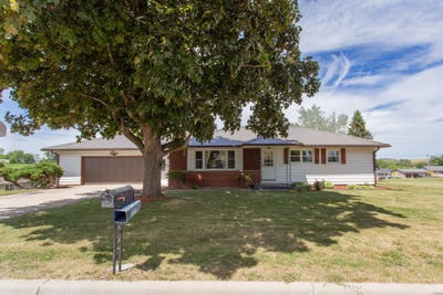 /international/us/502-2nd-street-argyle-wi-110108472276/