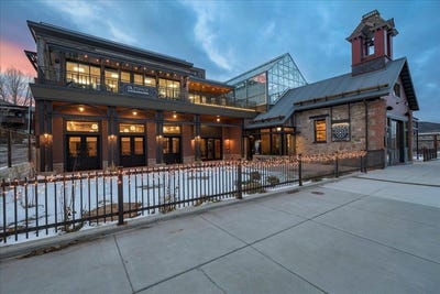/international/us/185-n-lena-street-ridgway-co-110104545325/