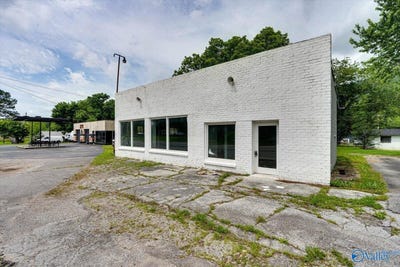 /international/us/125-w-indiana-avenue-whitwell-tn-110100450168/