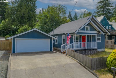 /international/us/180-n-johnson-st-coquille-or-110109060890/