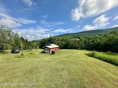 /international/us/241-hillside-lane-forkston-pa-110119290488/