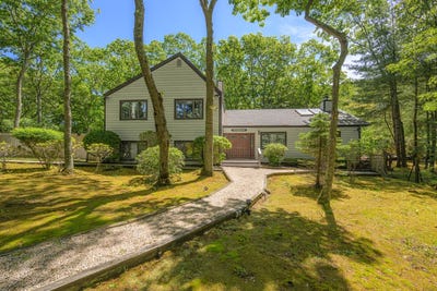 /international/us/10-debbie-trail-hampton-bays-ny-110108588706/?lang=fr