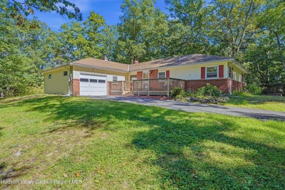 /international/us/29-glenerie-lane-saugerties-ny-110110368164/