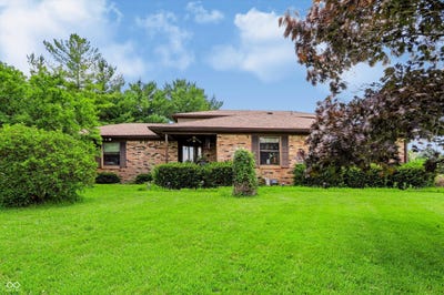 /international/us/2760-s-morristown-pike-greenfield-in-110109006274/