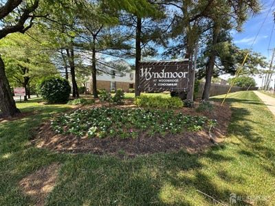 /international/us/509-cricket-lane-woodbridge-proper-nj-110108425674/