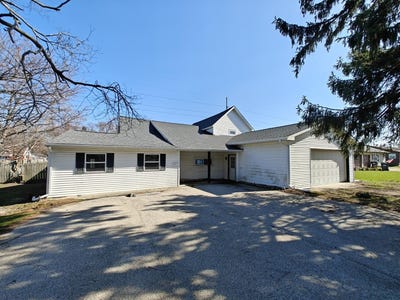 /international/us/5587-e-karen-court-stevensville-mi-110106976551/