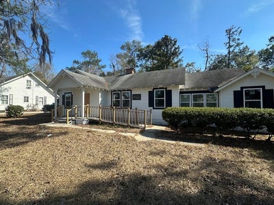 /international/us/1611-marion-st-valdosta-ga-110105638313/