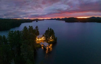 /international/us/575-sabattis-road-long-lake-ny-110107665366/