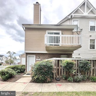 /international/us/4327-pembrook-village-drive-alexandria-va-110108581306/