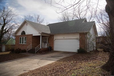 /international/us/460-bethel-avenue-mammoth-spring-ar-110104971729/