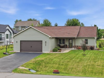 /international/us/7204-linsley-lane-sauk-city-wi-110110078331/