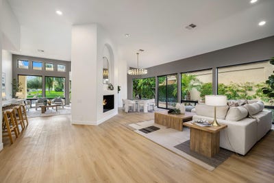 /international/us/75063-spyglass-drive-indian-wells-ca-110104488438/