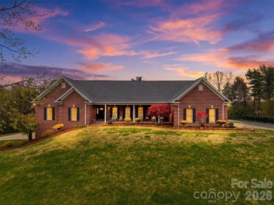 /international/us/3330-shamrock-heights-hudson-nc-110107164997/