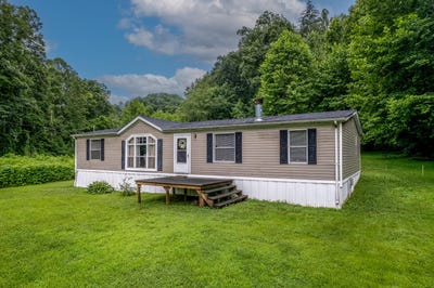 /international/us/4840-kentucky-1812-campton-ky-110100612862/