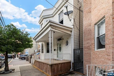 /international/us/126-62nd-street-west-new-york-nj-110101123235/?lang=zh-tw