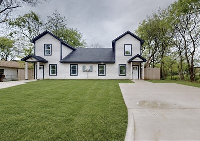 /international/us/1213-mill-street-gainesville-tx-110108617346/