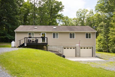 /international/us/524-broken-star-acres-lewisburg-wv-110109117715/