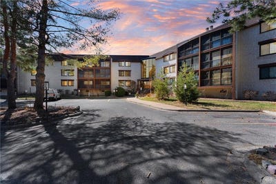 /international/us/4710-58th-avenue-n-crystal-mn-110098622917/