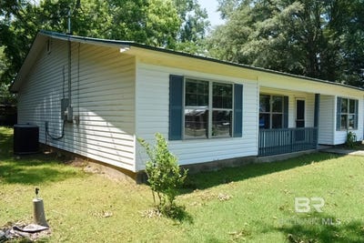 /international/us/1108-pecan-street-bay-minette-al-110095774714/