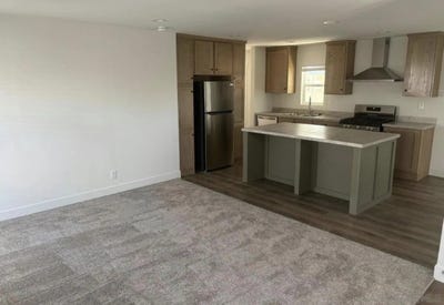 /international/us/725-thornton-avenue-hemet-ca-110108378001/