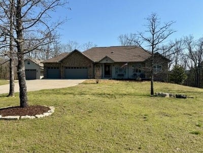 /international/us/2325-emory-creek-boulevard-branson-mo-110108020042/
