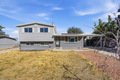 /international/us/4365-s-hawkeye-dr-west-valley-city-ut-110110108216/