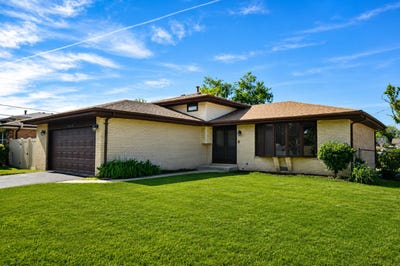 /international/us/5110-137th-street-crestwood-il-110108410061/