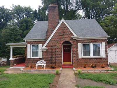/international/us/1003-oakgrove-ave-martinsville-va-110106070577/