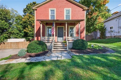 /international/us/118-water-street-chardon-oh-110120497692/