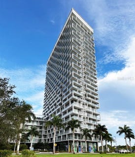 /international/us/2-000-metropica-way-sunrise-fl-110102740381/