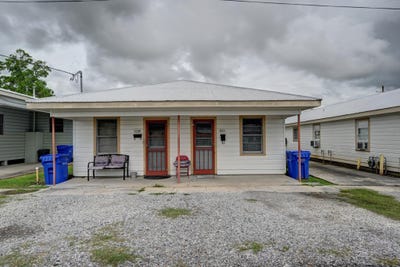 /international/us/1039-general-nicholls-thibodaux-la-110108269634/