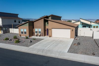 /international/us/391-blue-river-drive-grand-junction-co-110101147307/