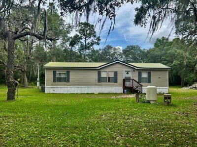 /international/us/8851-120th-st-chiefland-fl-110100252577/