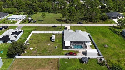 /international/us/3217-31st-st-w-lot-8-lehigh-acres-fl-110110365130/
