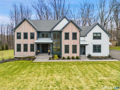 /international/us/8-holly-lane-newtown-ct-110107003557/?lang=de