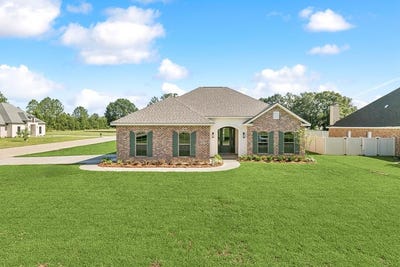 /international/us/501-pemberton-place-picayune-ms-110099205391/