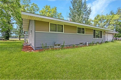 /international/us/39743-county-road-1-brockway-twp-mn-110100374482/