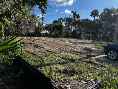 /international/us/525-acacia-road-vero-beach-fl-110108947984/
