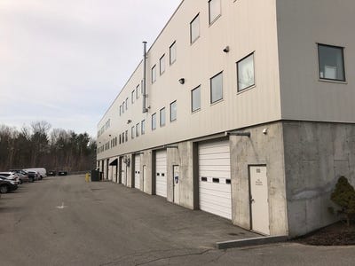 /international/us/319-newburyport-tpke-rowley-ma-110106730447/
