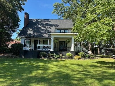 /international/us/409-n-howard-avenue-landrum-sc-110108980539/