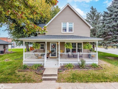/international/us/723-eaton-street-dunlap-ia-110120583843/