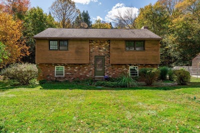 /international/us/441-dingle-rd-worthington-ma-110120152321/